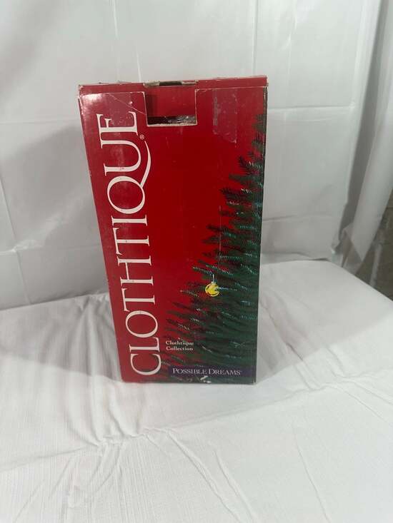 Possible Dreams Clothtique "Sock It To Me Santa!" - Picture 7 of 7